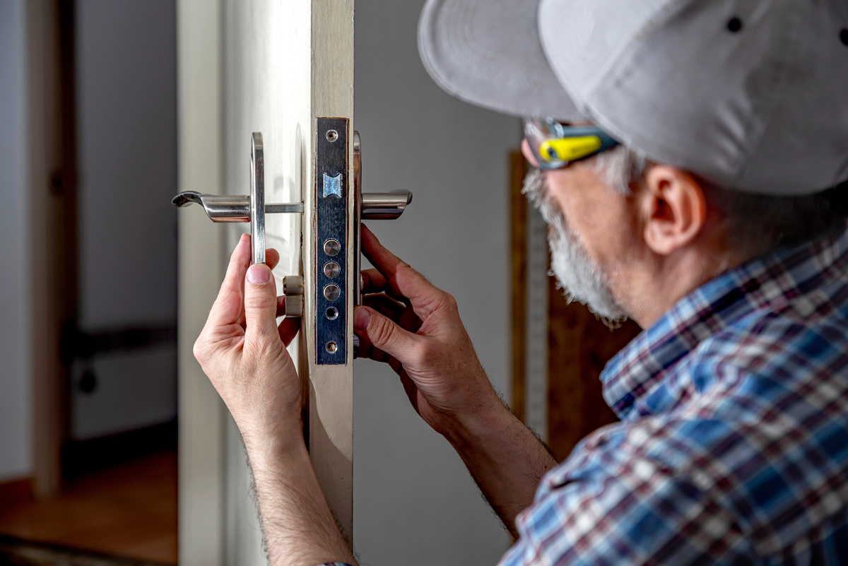 The Locksmith Crew Tampa Bay