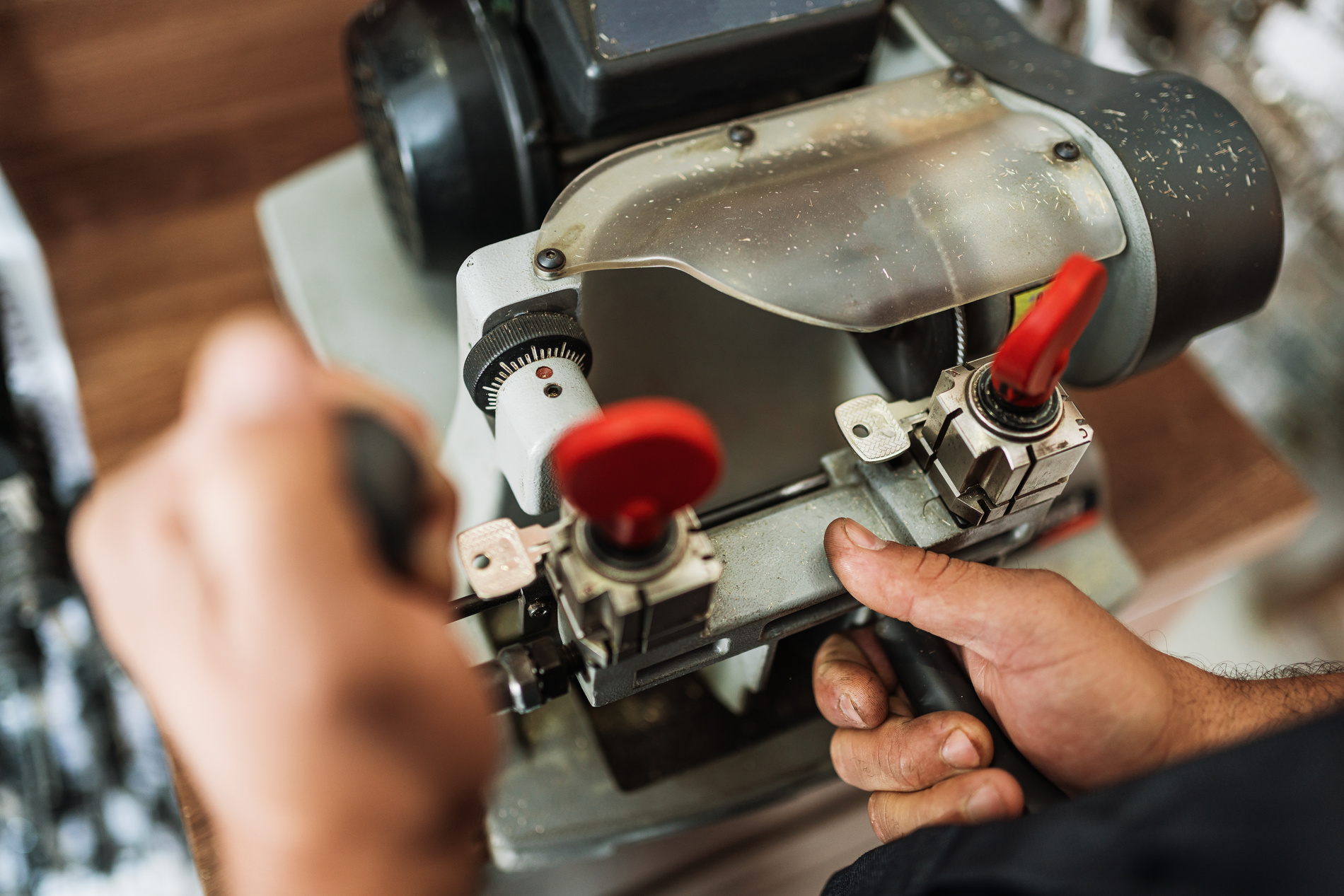 The Locksmith Crew service Tampa Bay