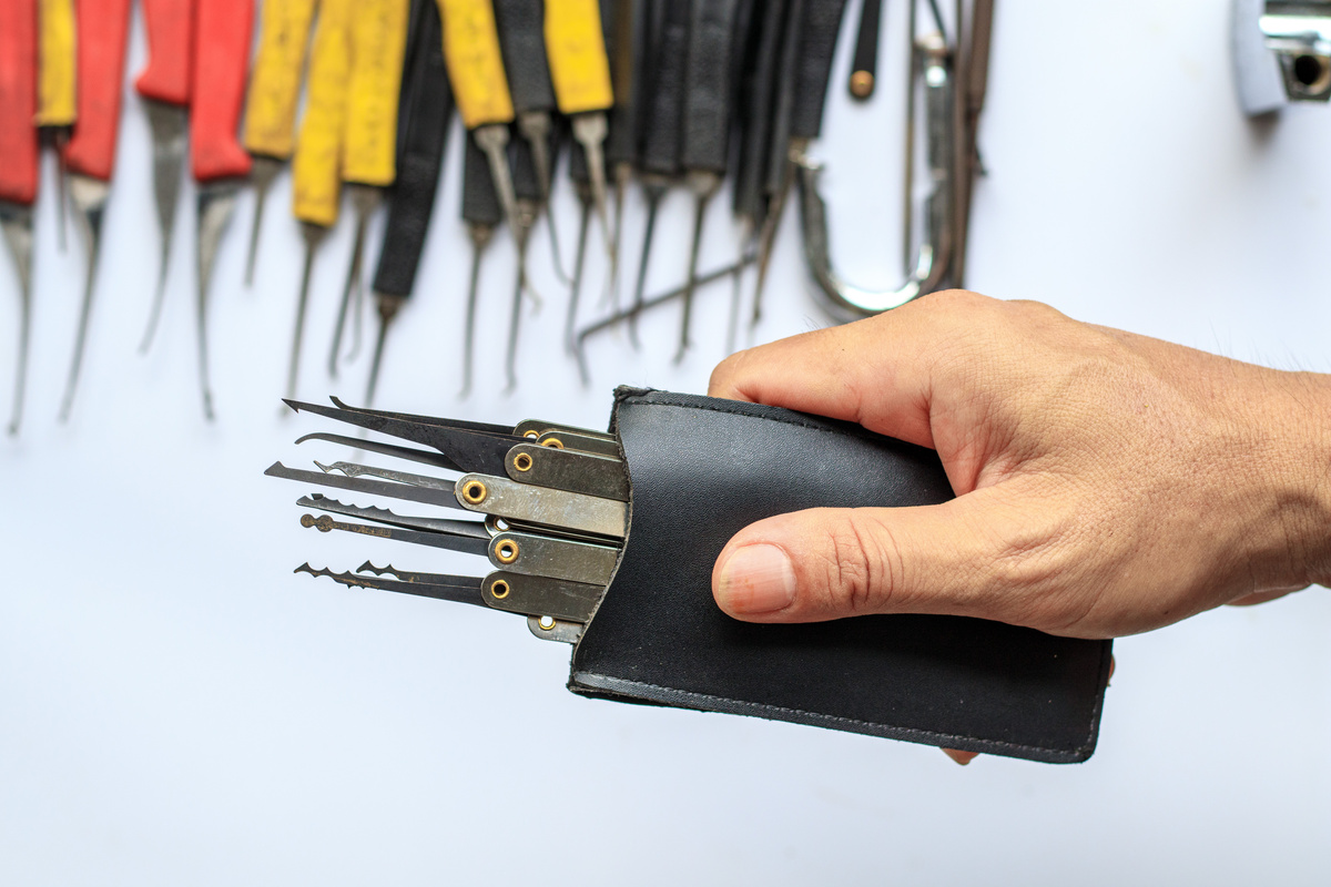 Locksmith tools